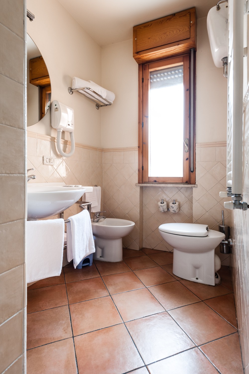 Suite|bagni suite Residence ISOLA VERDE, Cisanello Pisa